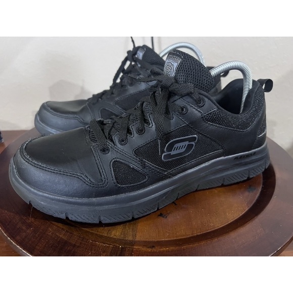 Sketchers Slip Resistant Relaxed Memory Foam Work Shoes Size 10.5 Black Sneakers